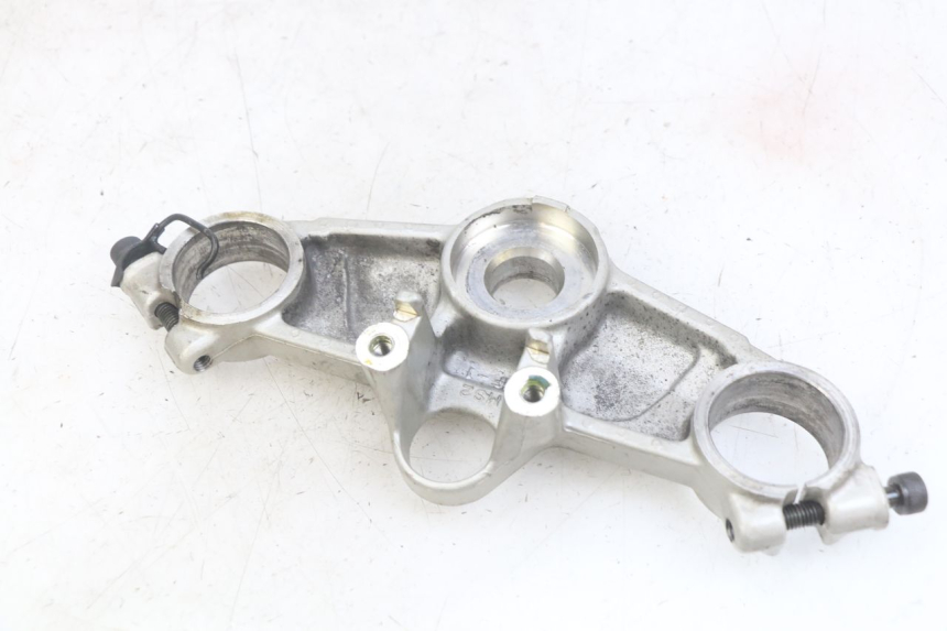 photo de T SUPERIOR DE LA HORQUILLA. HONDA CBR F SC25 1000 (1989 - 1992)