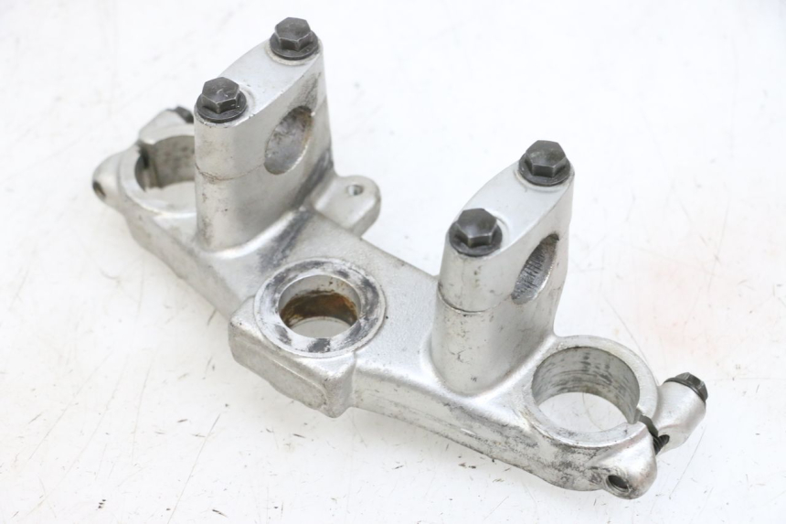 photo de HORQUILLA YAMAHA TTR 125 (2000 - 2020) - Detalles de los puntos de fijación