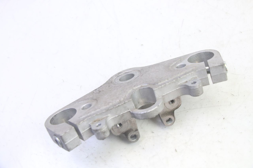 photo de T SUPERIOR DE LA HORQUILLA. DAELIM VJ ROADWIN FI 125 (2008 - 2017) - Detalle de la pieza