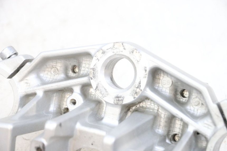 photo de HORQUILLA KAWASAKI ZR 7 750 (1999 - 2001) - Primer plano técnico