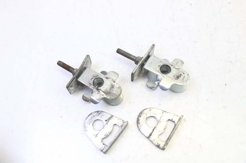 photo de Tensor de cadena HYOSUNG GV AQUILA 125 (2000 - 2009) - Vista principal