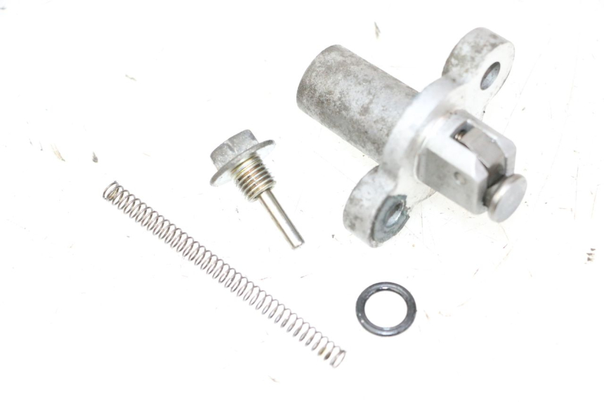 photo de TENSOR DE CADENA DE DISTRIBUCIÓN SUZUKI BURGMAN 125 (2007 - 2014)