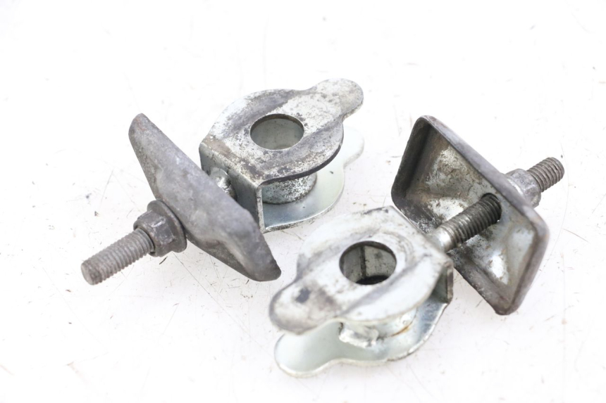 photo de TENSORES CADENA SUZUKI GZ MARAUDER 125 (1998 - 2004)