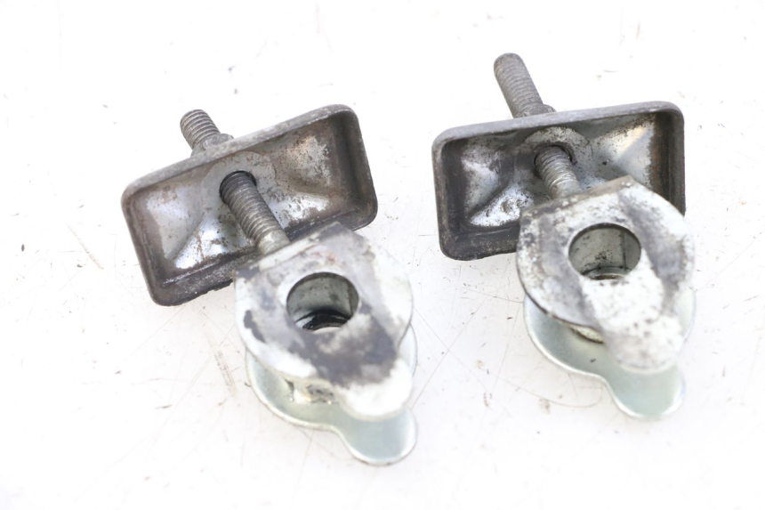 photo de TENSORES CADENA SUZUKI GZ MARAUDER 125 (1998 - 2004)