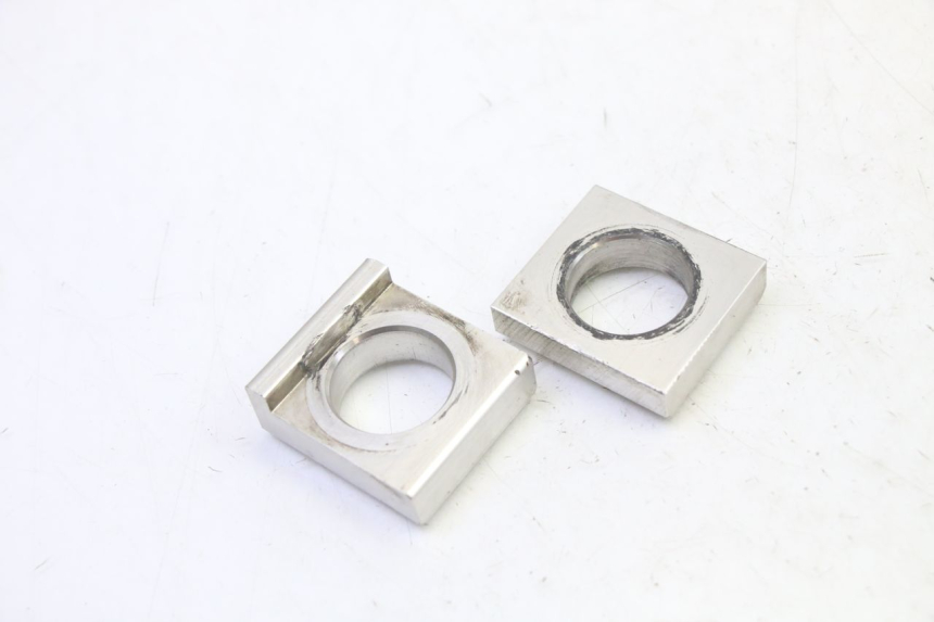photo de TENSOR DE CADENA YAMAHA TDM ABS 900 (2002 - 2014)