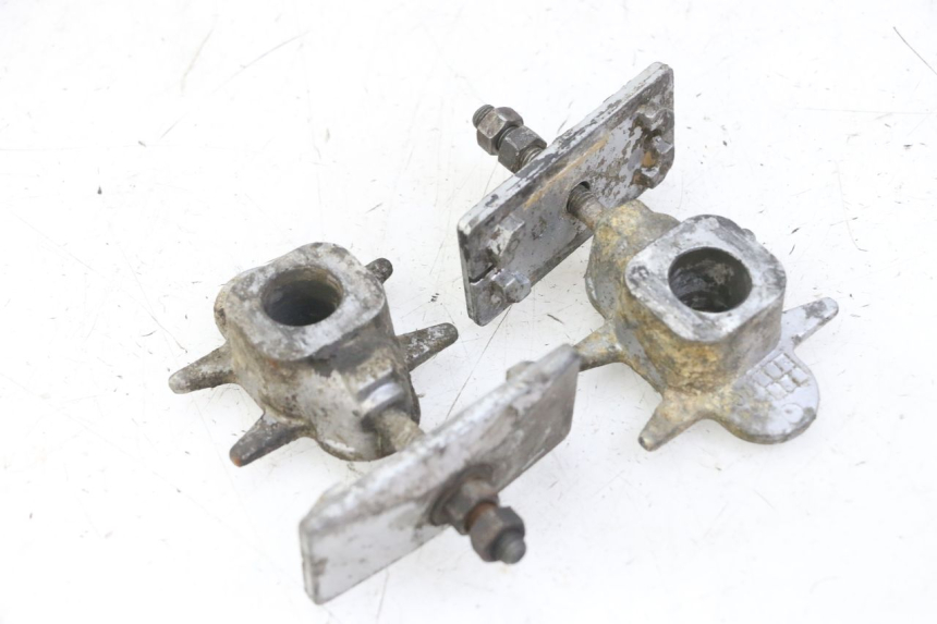 photo de TENSOR DE CADENA YAMAHA FZS FAZER 600 (2001 - 2003)