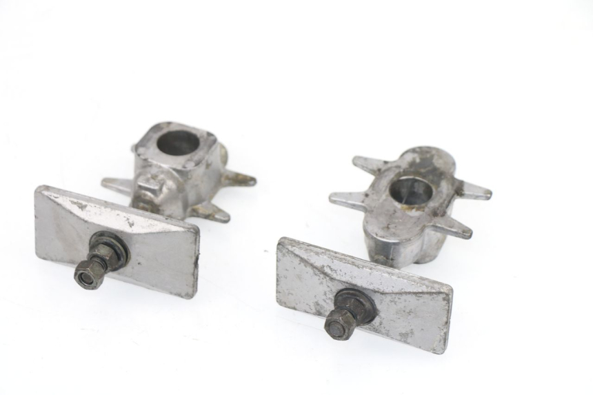 photo de TENSOR DE CADENA YAMAHA FZS FAZER 600 (2001 - 2003)