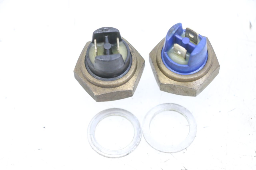 photo de TERMOSTATO YAMAHA YP MAJESTY 125 (2002 - 2006) - Zoom estado de uso