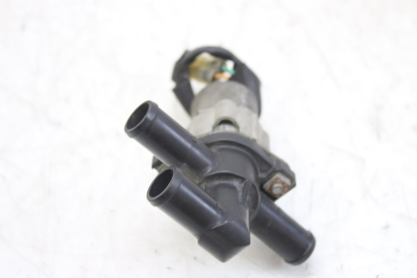 photo de TERMOSTATO YAMAHA YZF R1 1000 (2007 - 2008)