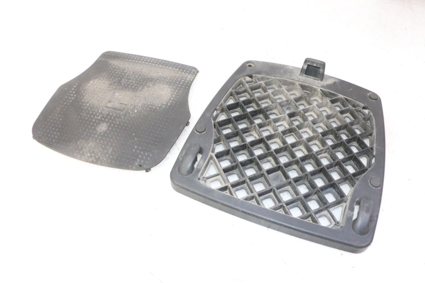 photo de MALETA PEUGEOT KISBEE 2T 50 (2010 - 2017)