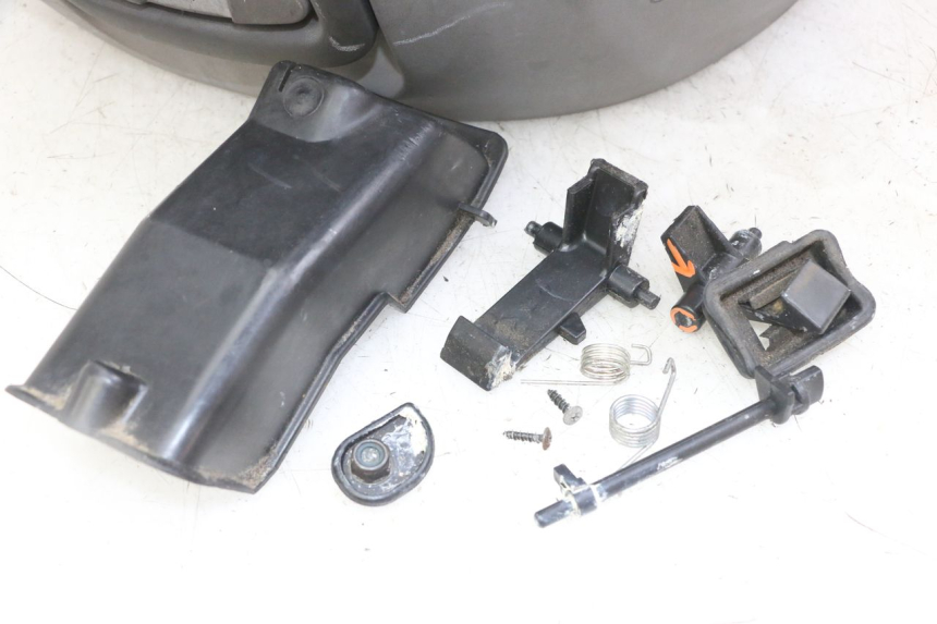 photo de MALETA PIAGGIO MP3 LT 300 (2010 - 2016)