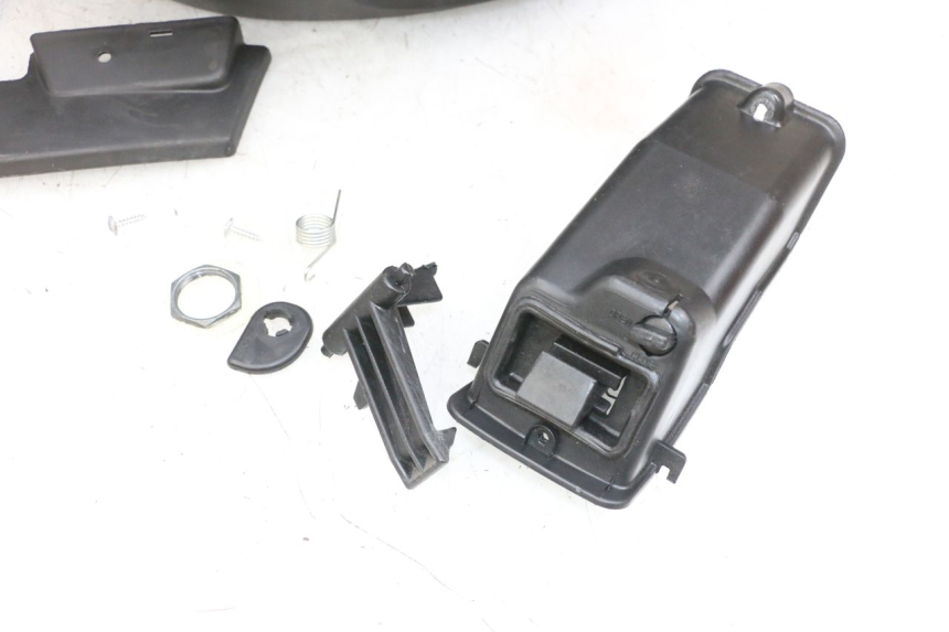 photo de MALETA PIAGGIO MP3 RL 250 (2006 - 2010) - Otra vista del artículo