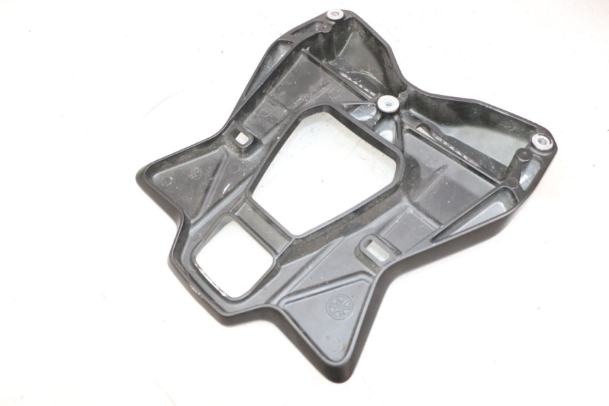 photo de MALETA YAMAHA NEO'S CORE 1 (2022 - 2026) - Marcados y referencias originales