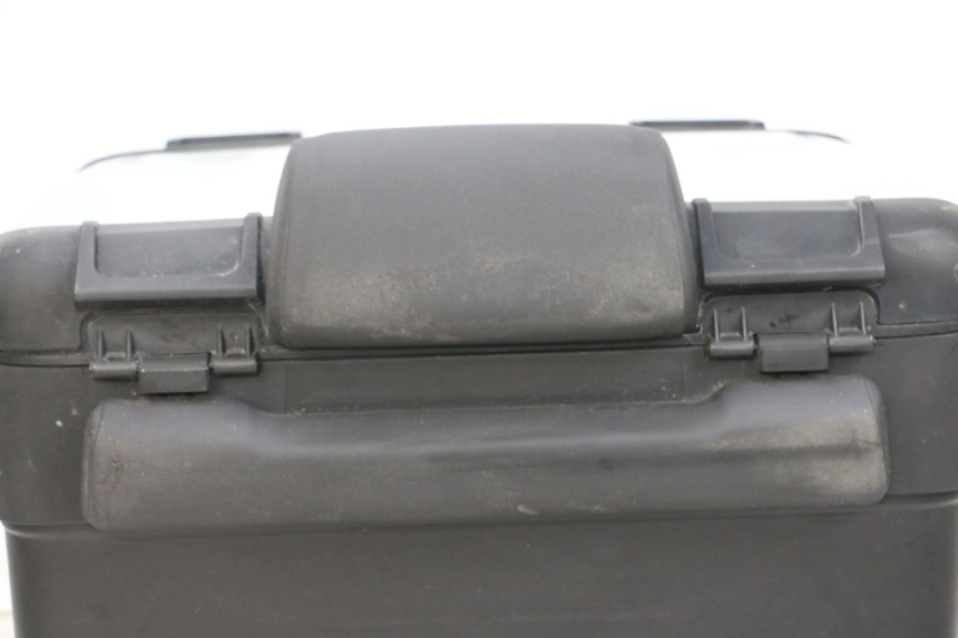 photo de MALETA BMW R GS 1250 (2021 - 2024) - Estado de la superficie y material