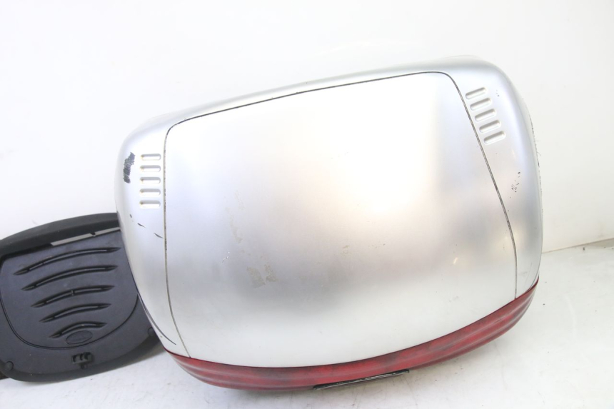 photo de MALETA PIAGGIO SUPER LX 125 (2000 - 2003)