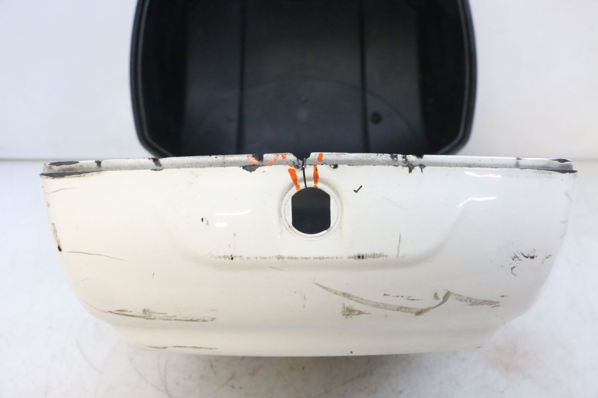 photo de MALETA PIAGGIO VESPA GTS SUPER IE 125 (2009 - 2016) - Vista general del producto