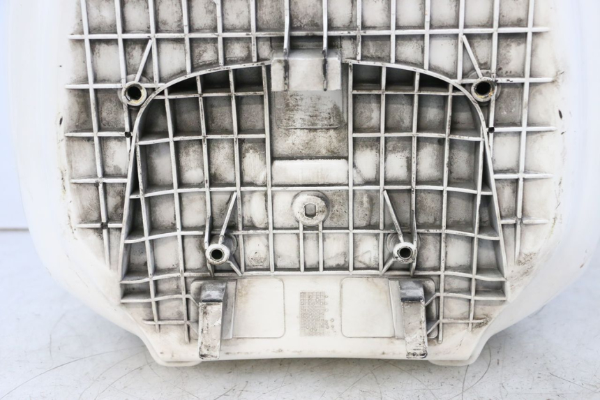 photo de MALETA PIAGGIO VESPA GTS SUPER IE 125 (2009 - 2016) - Marcados y referencias originales