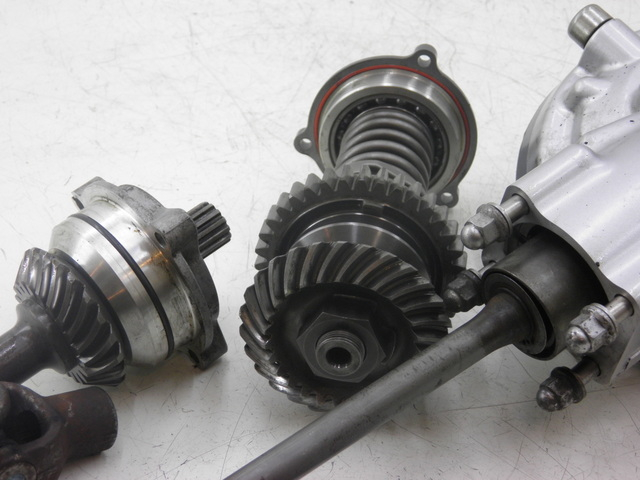 photo de RUEDA TRASERA ENGRANAJES YAMAHA FJR 1300 (2004 - 2005) - Primer plano de alta resolución