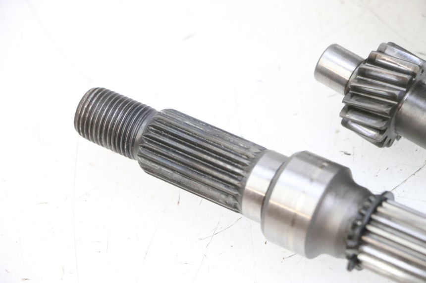 photo de TRANSMISIÓN DE LA RUEDA KYMCO AGILITY 16+ 4T 50 (2018 - 2023) - Zoom estado de uso