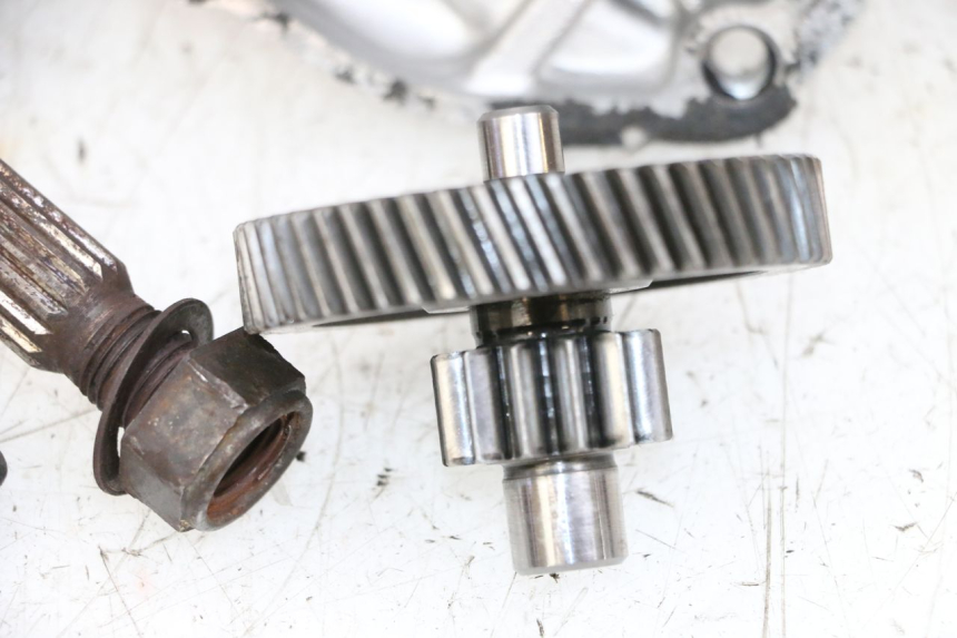 photo de RUEDA TRASERA ENGRANAJES MBK BOOSTER SPIRIT NAKED 50 (2004 - 2017) - Marcados y referencias originales