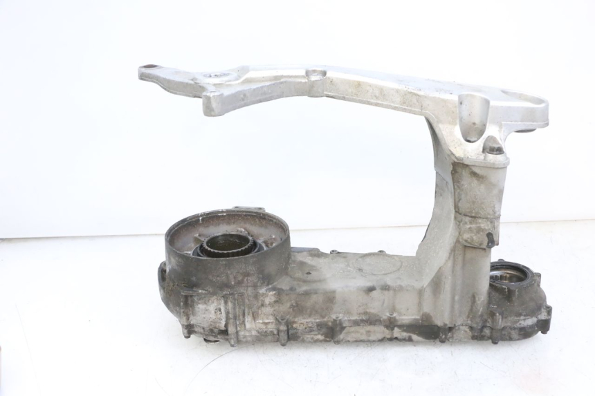 photo de RUEDA TRASERA ENGRANAJES SUZUKI BURGMAN EXECUTIVE ABS 650 (2006 - 2012) - Otra perspectiva