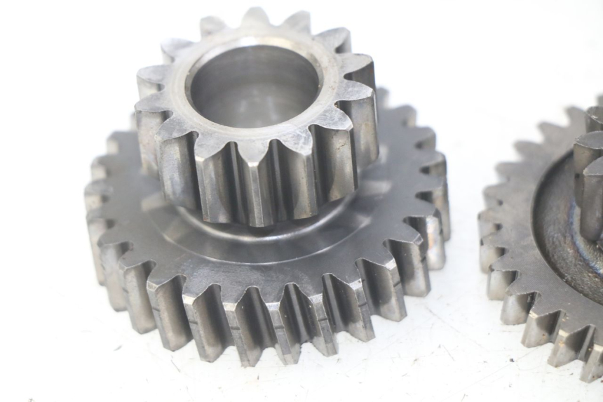 photo de TRANSMISIÓN DE LA RUEDA SUZUKI CP 80 (1985 - 1996)
