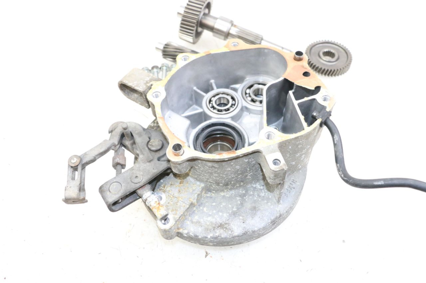 photo de RUEDA TRASERA ENGRANAJES HONDA FES PANTHEON 2T 125 (1998 - 2002)