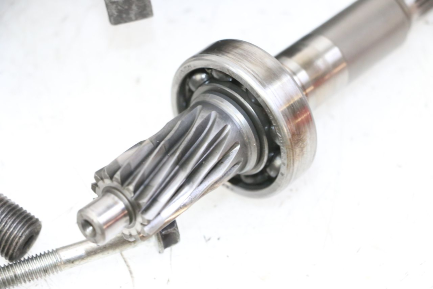 photo de TRANSMISIÓN DE LA RUEDA HONDA FES S-WING SWING ABS 125 (2007 - 2015)