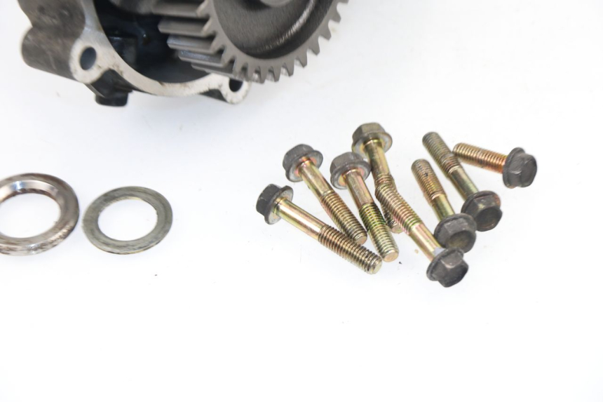 photo de RUEDA TRASERA ENGRANAJES KYMCO XCITING 500 (2007 - 2010)