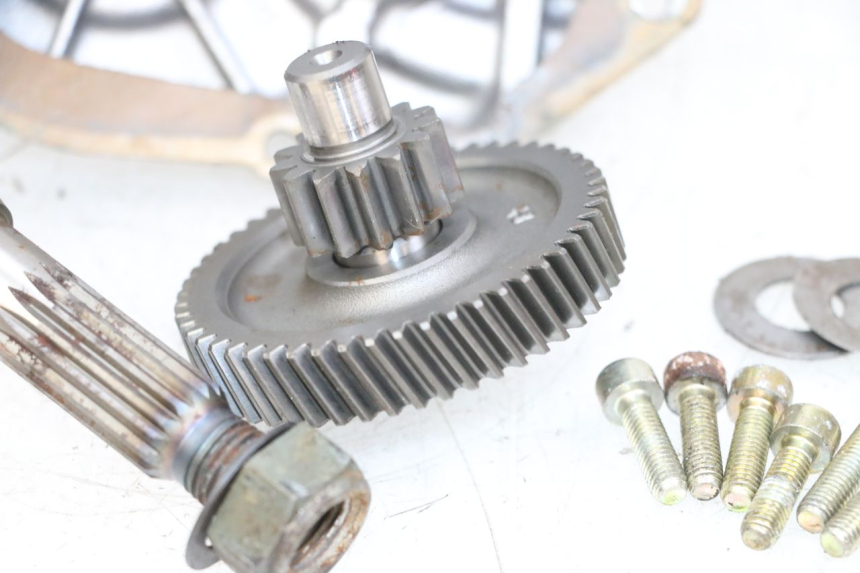 photo de RUEDA TRASERA ENGRANAJES YAMAHA NEO'S NEOS 2T 50 (1998 - 2007) - Inspección visual detallada