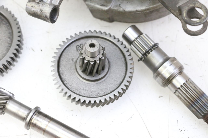 photo de RUEDA TRASERA ENGRANAJES KYMCO LIKE 4T 50 (2019 - 2025)