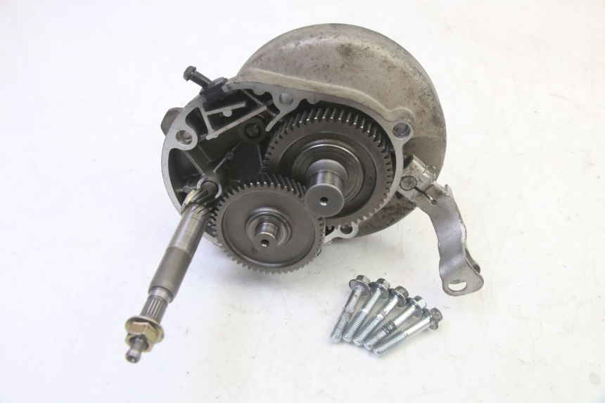 photo de RUEDA TRASERA ENGRANAJES PIAGGIO NEW TYPHOON 50 (2010 - 2017)