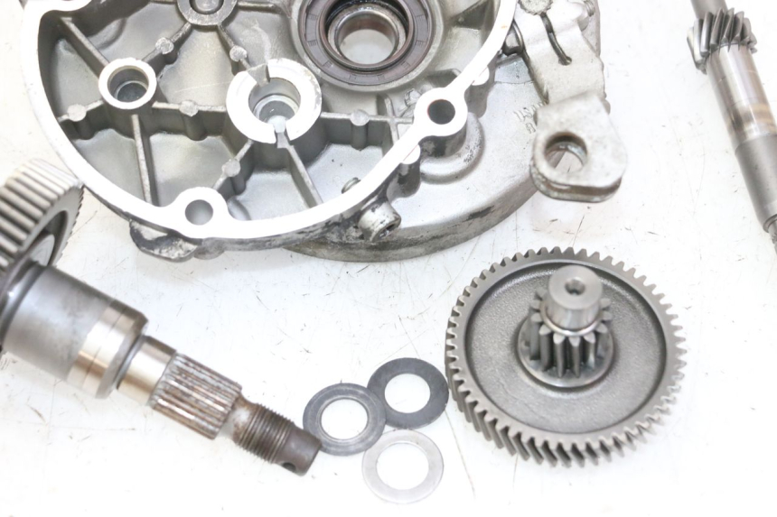 photo de RUEDA TRASERA ENGRANAJES PIAGGIO NEW TYPHOON 50 (2010 - 2017)