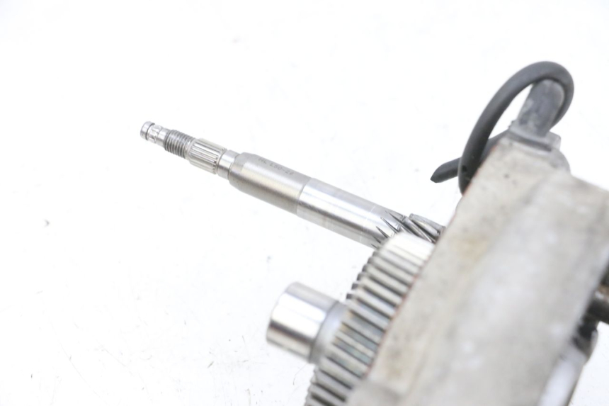 photo de RUEDA TRASERA ENGRANAJES PIAGGIO NEW TYPHOON 50 (2018 - 2021) - Detalles de los puntos de fijación