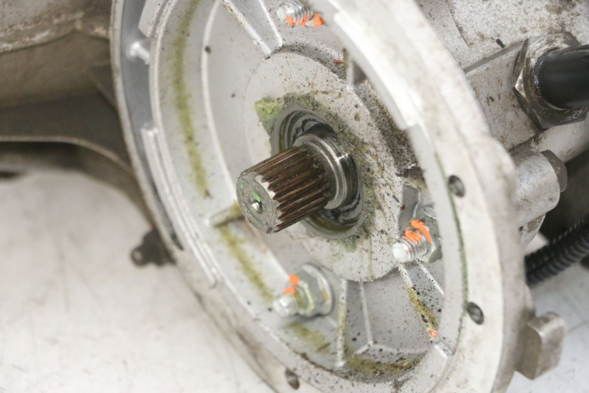 photo de RUEDA TRASERA ENGRANAJES LIGIER PULSE 3 1 (2014 - 2020) - Estado de la superficie y material