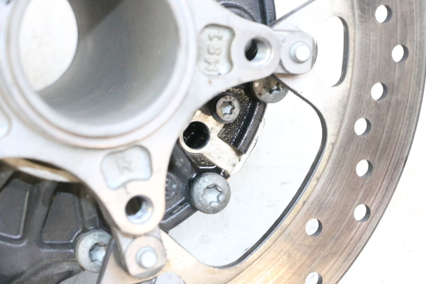 photo de RUEDA TRASERA ENGRANAJES BMW R GS 1250 (2021 - 2024) - Zoom sobre los componentes