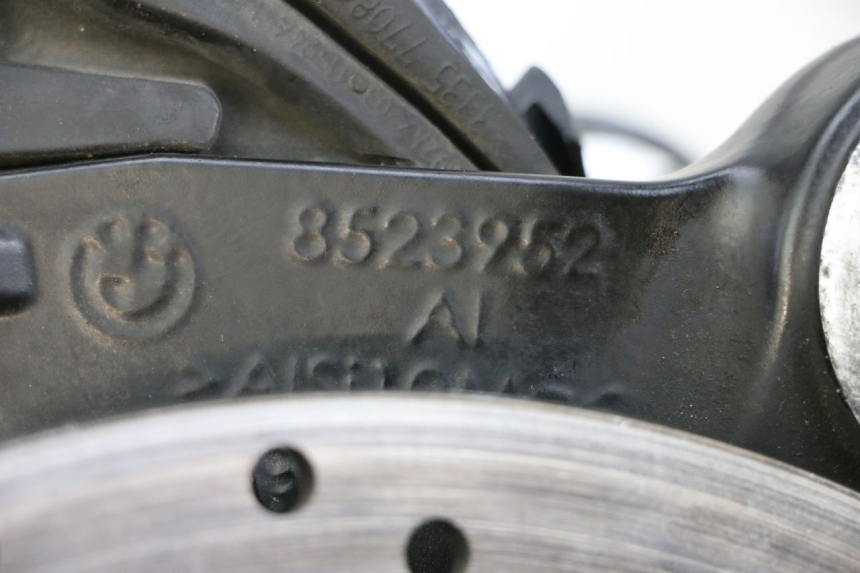 photo de RUEDA TRASERA ENGRANAJES BMW R GS 1250 (2021 - 2024) - Primer plano técnico