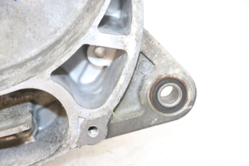 photo de TRANSMISIÓN RUEDA DAELIM S1 125 (2007 - 2016) - Primer plano técnico