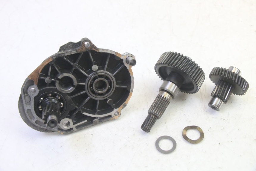 photo de RUEDA TRASERA ENGRANAJES PEUGEOT VIVACITY 100 (1999 - 2008) - Otra perspectiva