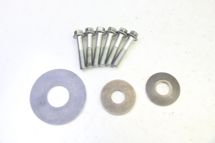 photo de RUEDA TRASERA ENGRANAJES YAMAHA X-MAX XMAX 125 (2010 - 2014) - Primer plano de alta resolución