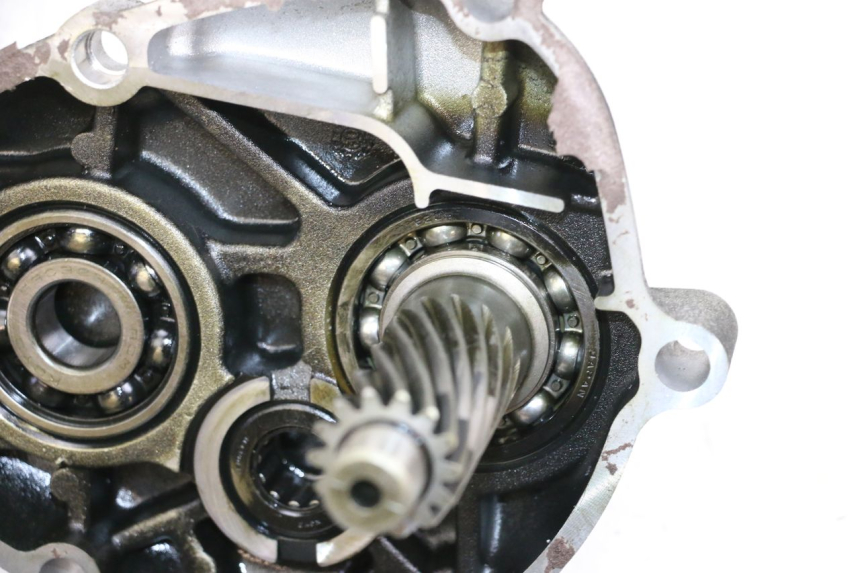 photo de RUEDA TRASERA ENGRANAJES YAMAHA X-MAX XMAX 125 (2010 - 2013) - Primer plano de alta resolución