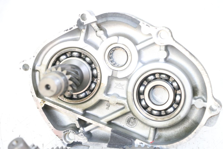 photo de RUEDA TRASERA ENGRANAJES YAMAHA YP MAJESTY 125 (2007 - 2010)