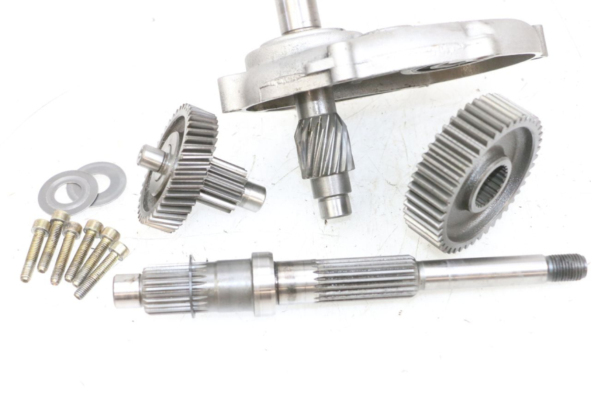 photo de TRANSMISIÓN DE LA RUEDA YAMAHA YP MAJESTY 125 (2002 - 2006) - Otra perspectiva