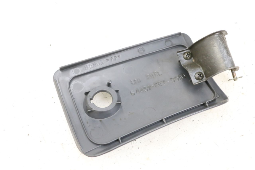 photo de TAPA DE COMBUSTIBLE HONDA FES PANTHEON 2T 125 (1998 - 2002)