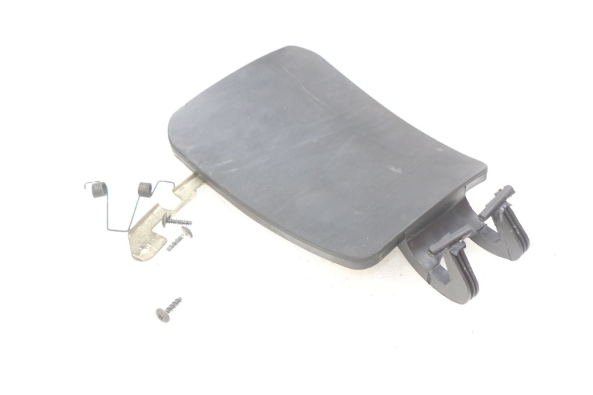 photo de TAPA DE COMBUSTIBLE PIAGGIO MP3 LT 400 (2007 - 2012)