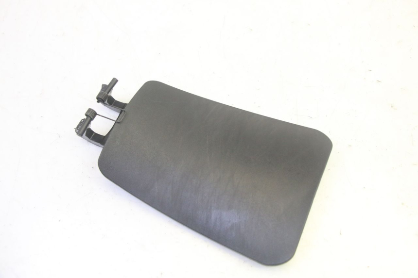 photo de TAPA DE COMBUSTIBLE PIAGGIO MP3 LT 400 (2007 - 2012) - Detalle de la pieza