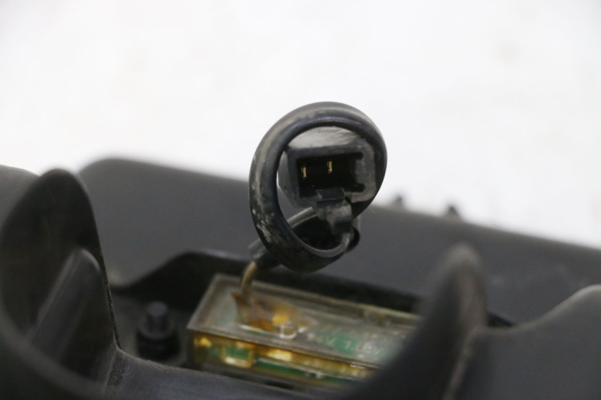 photo de TAPA QUADRO 4 4D 350 (2015 - 2018)