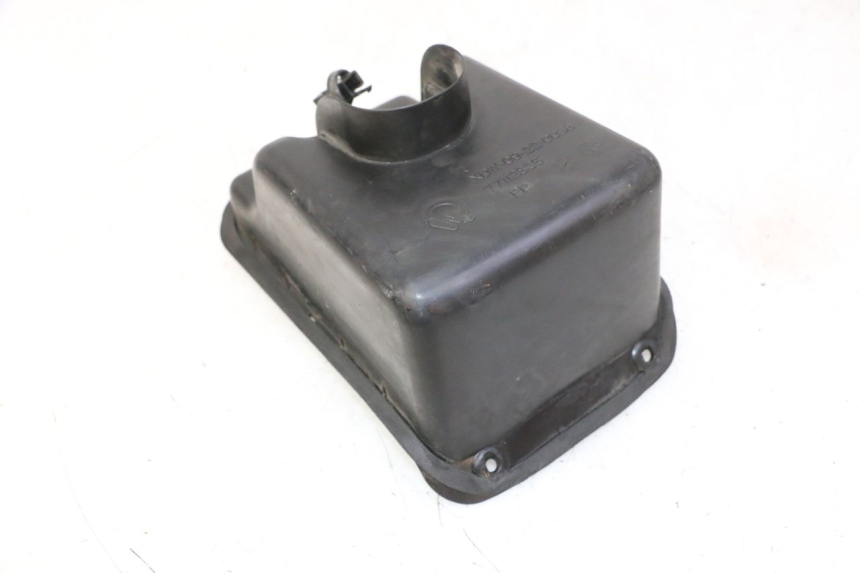 photo de TAPA QUADRO 4 4D 350 (2015 - 2018)