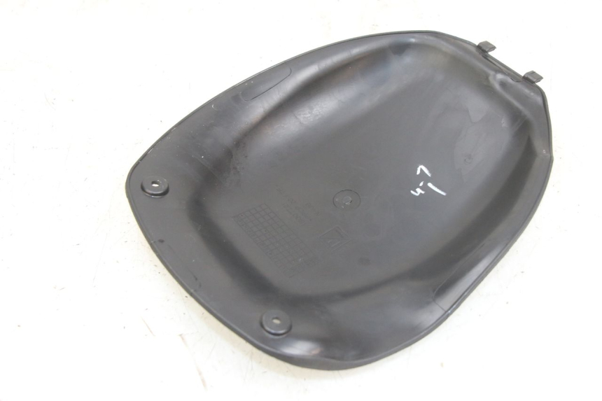 photo de TAPA DE INSPECCIÓN APRILIA SXR 50 (2021 - 2023)