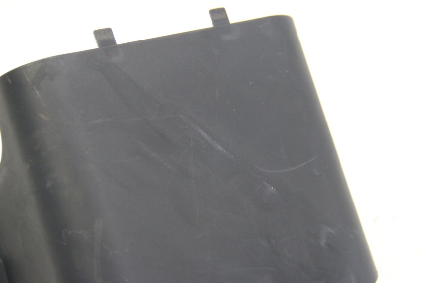 photo de TAPA DE INSPECCIóN APRILIA ATLANTIC 500 (2002 - 2003)